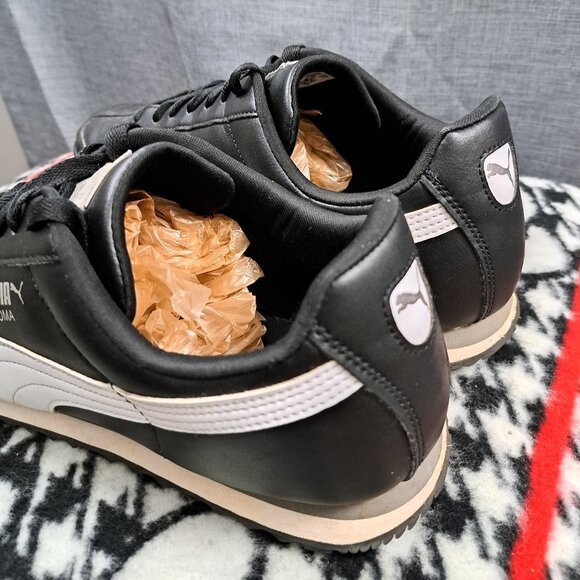%Puma Roma Classic Men's Sz 13 Black White Sneakers / A 42 - Picture 4 of 11